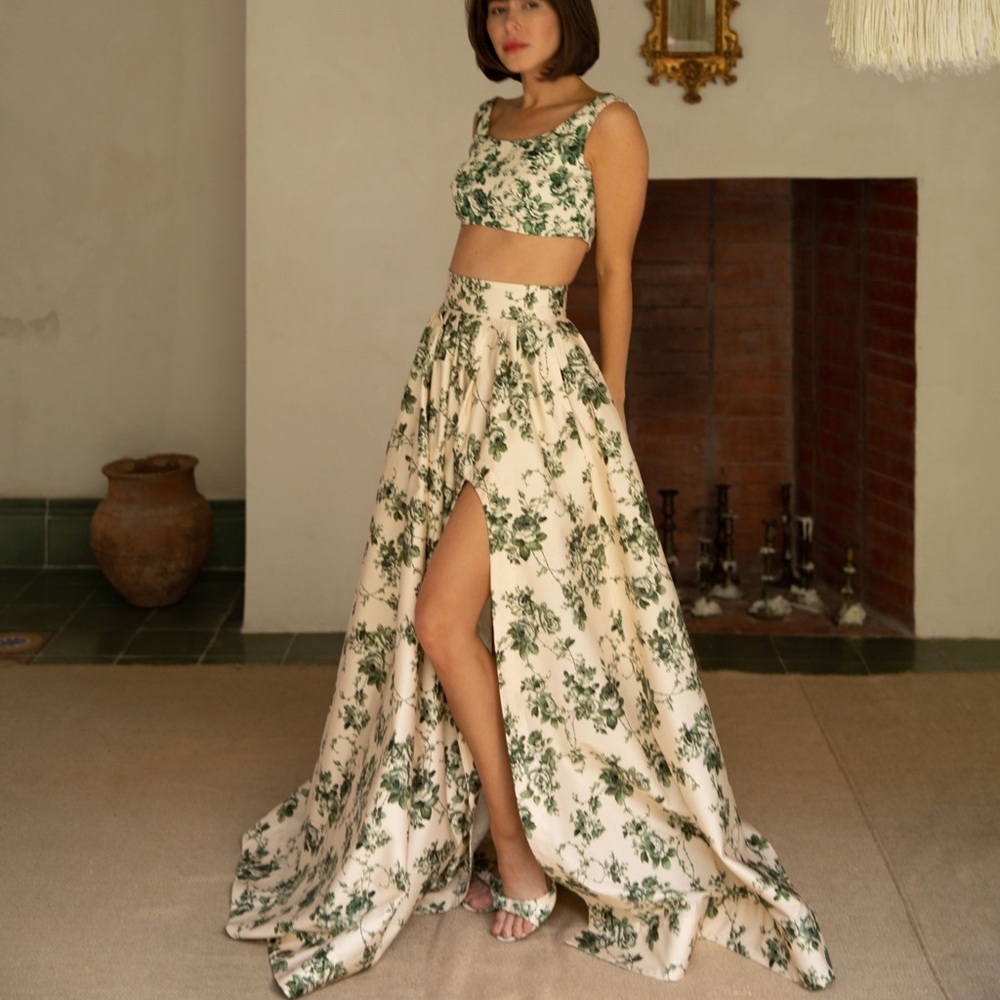 Antonio Melani x The Style Bungalow Crop Top and Maxi Skirt!